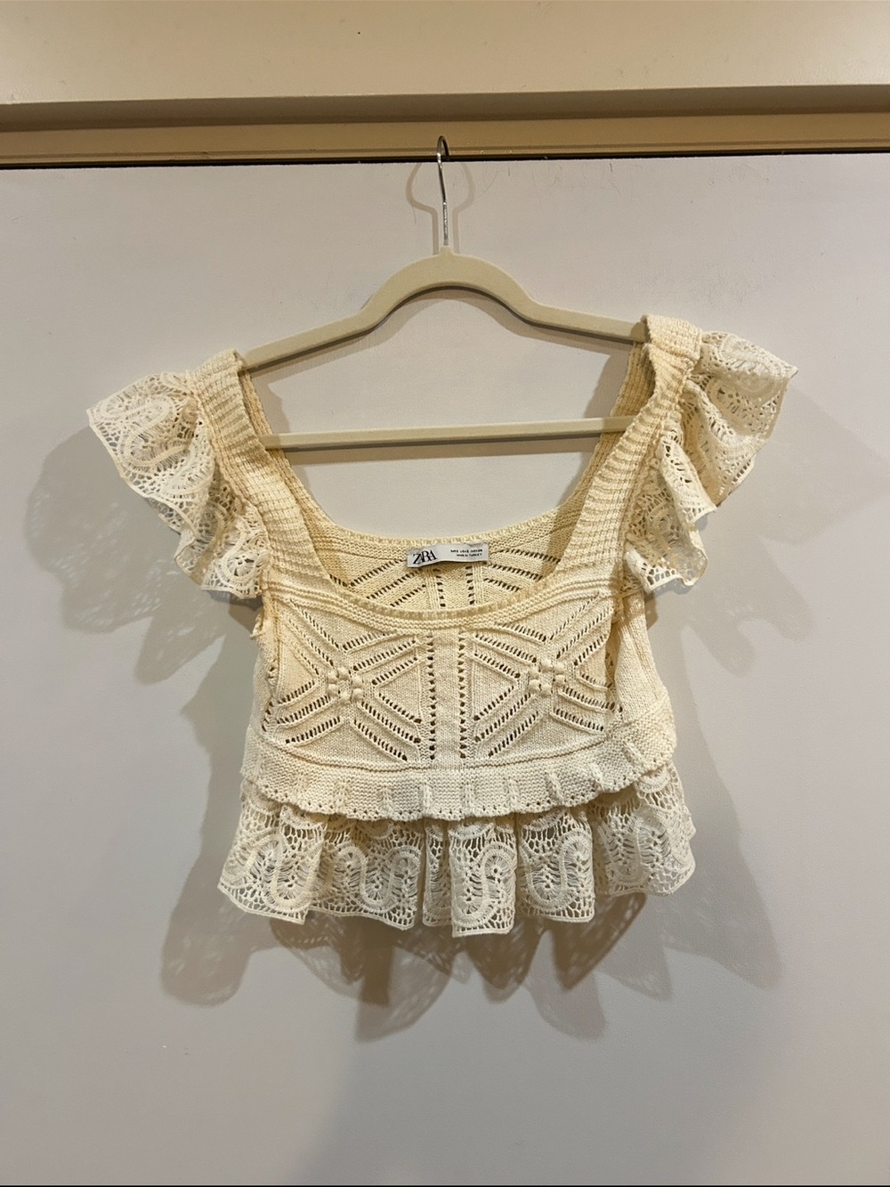 Zara Cream Crochet Ruffle Lace Peplum Top